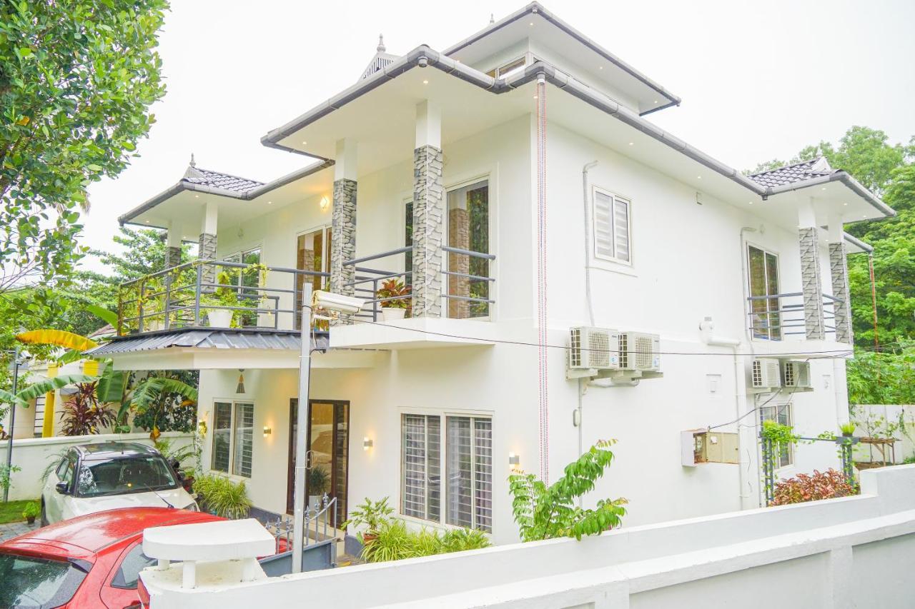 Oceana Hills Residency 호텔 Alappuzha 외부 사진